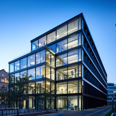 stp-akademie-stp-building-image-circle-new